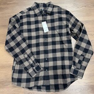 Uniqlo plaid shirt